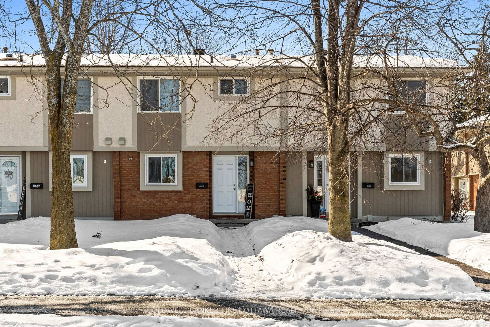 Townhouse sold at 449B Moodie Drive, Bells Corners and South to Fallowfield, 7805 - Arbeatha Park, K2H 8T6 - MLS: X11997240