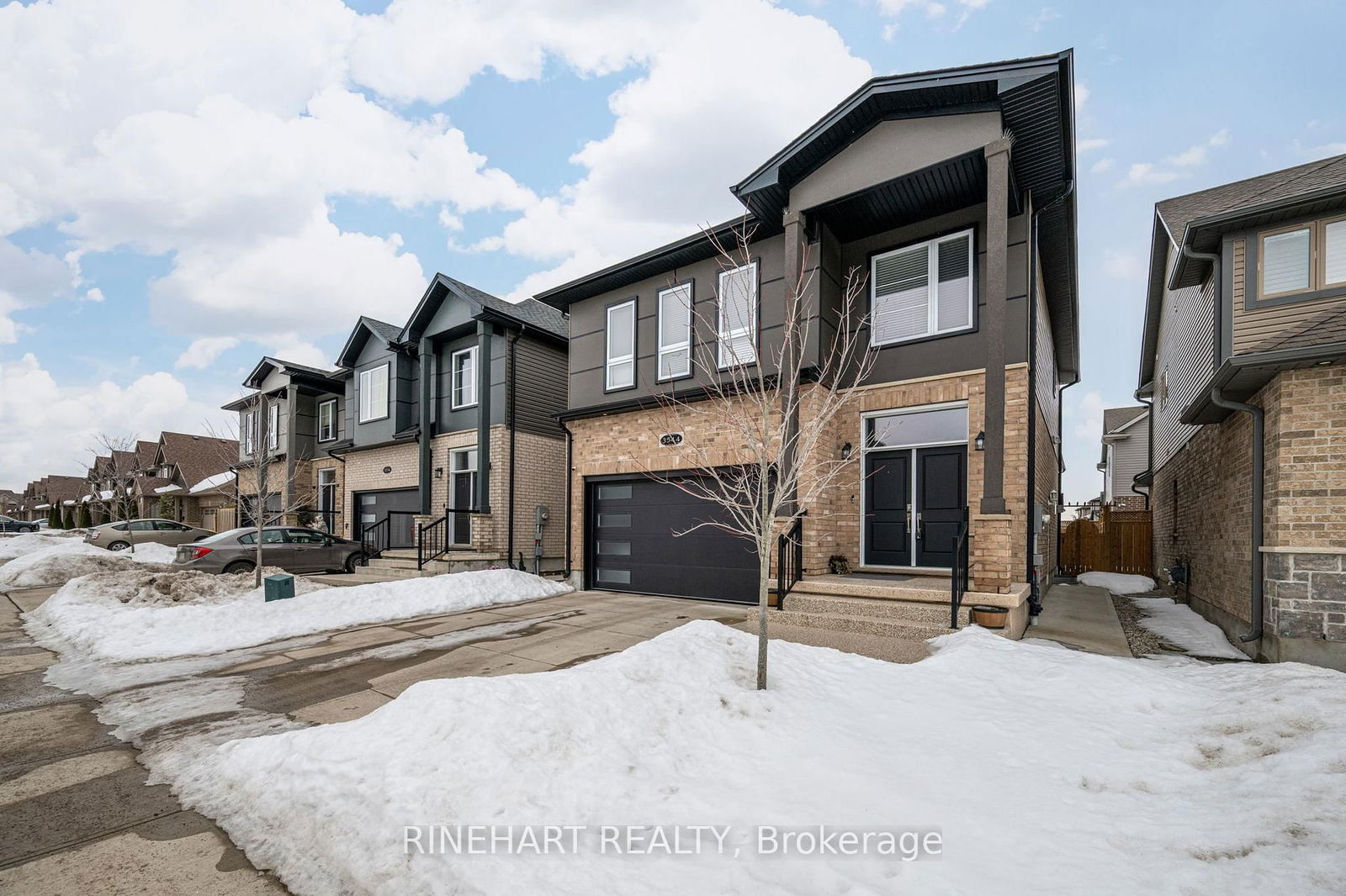 Detached House for sale at 3544 Singleton Avenue, London, South W, N6L 0C9 - MLS: X11997453