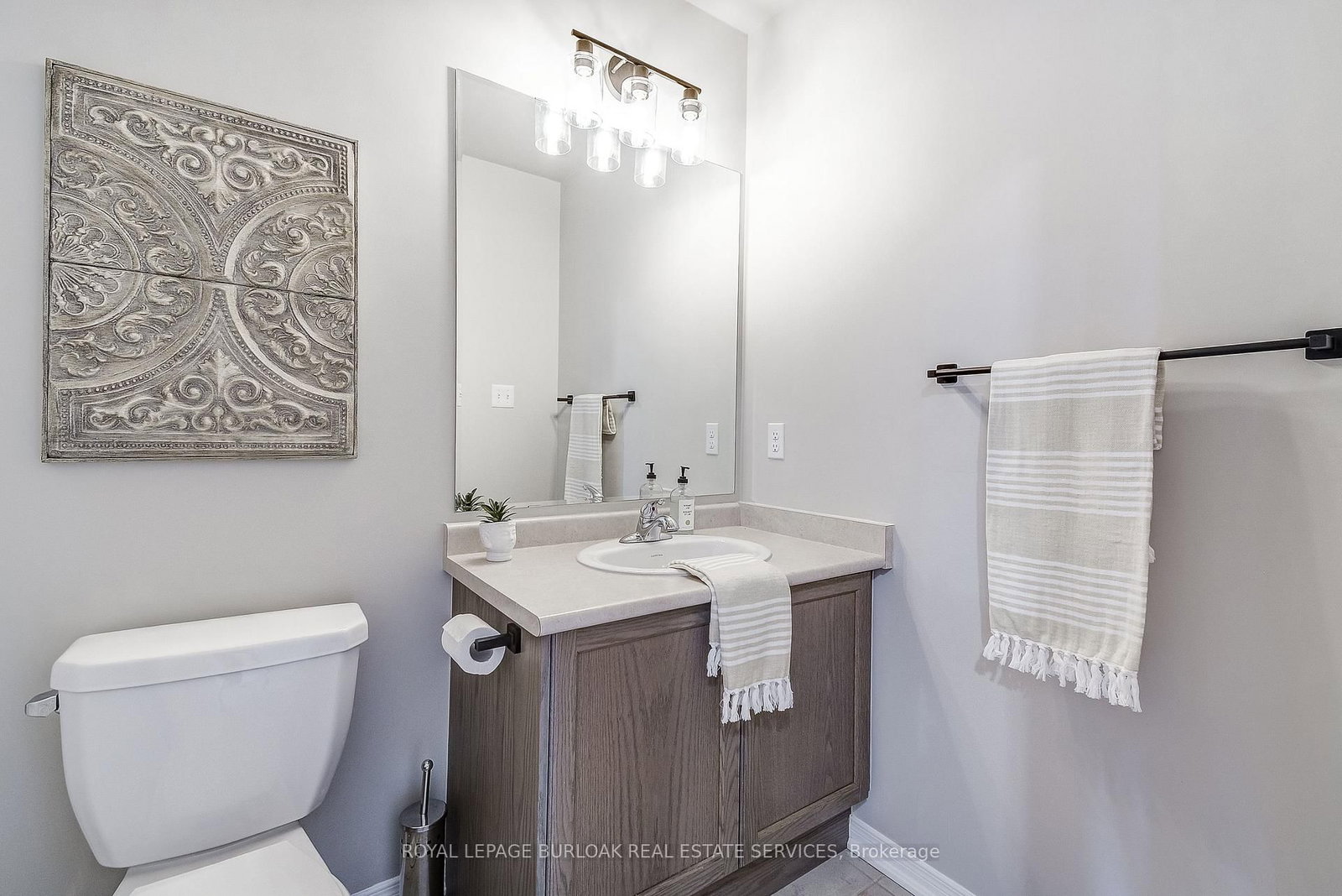 7 McPhail Place - Photo 19