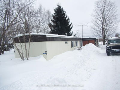3807 Joann St, North Glengarry - Alexandria image-0-3