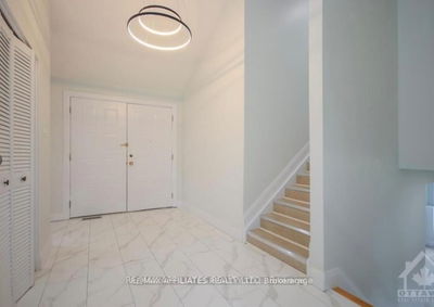 4343 INNES Rd, Ottawa - Queenswood Heights South image-0-1