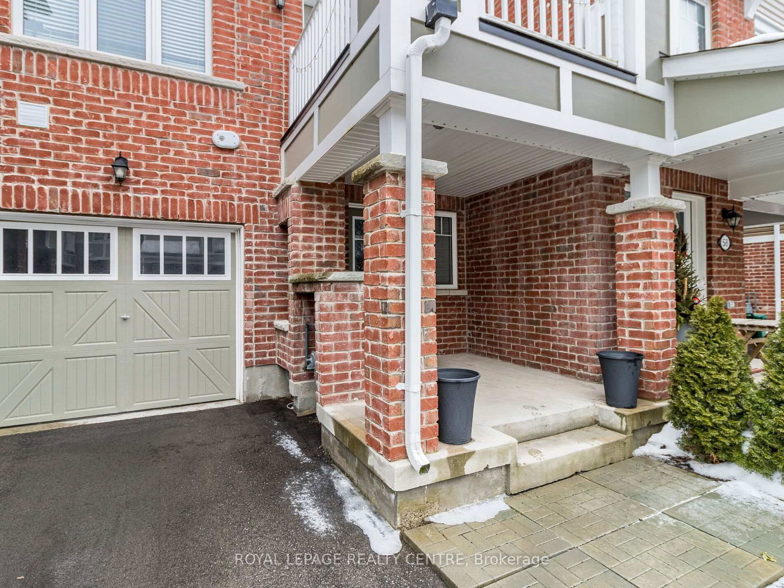 Townhouse for sale at 57-143 Ridge Road, Cambridge, N3H 4R6 - MLS: X11998172