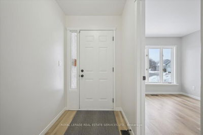 Unit 18 — 29 Garden Dr, West Lincoln - Smithville image-0-4