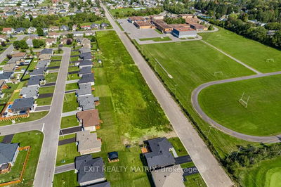 720 WEST St, Hawkesbury - Hawkesbury image-0-3