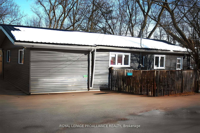 59 Frank St, Belleville - Belleville Ward image-0-0