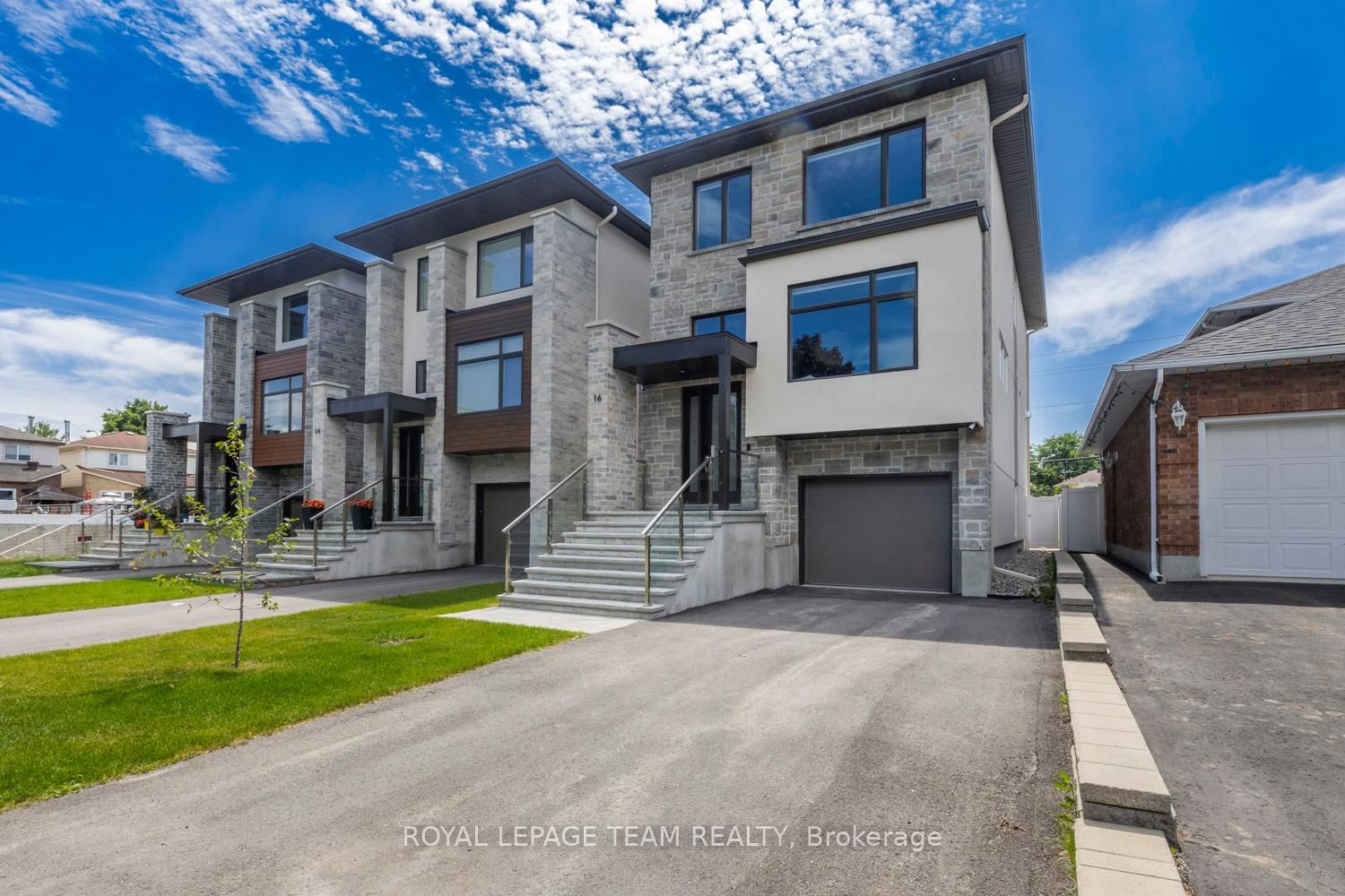 Detached House for lease at 16 MELVILLE Drive, Ottawa, Barrhaven - Pheasant Run, K2J 2E9 - MLS: X11999471