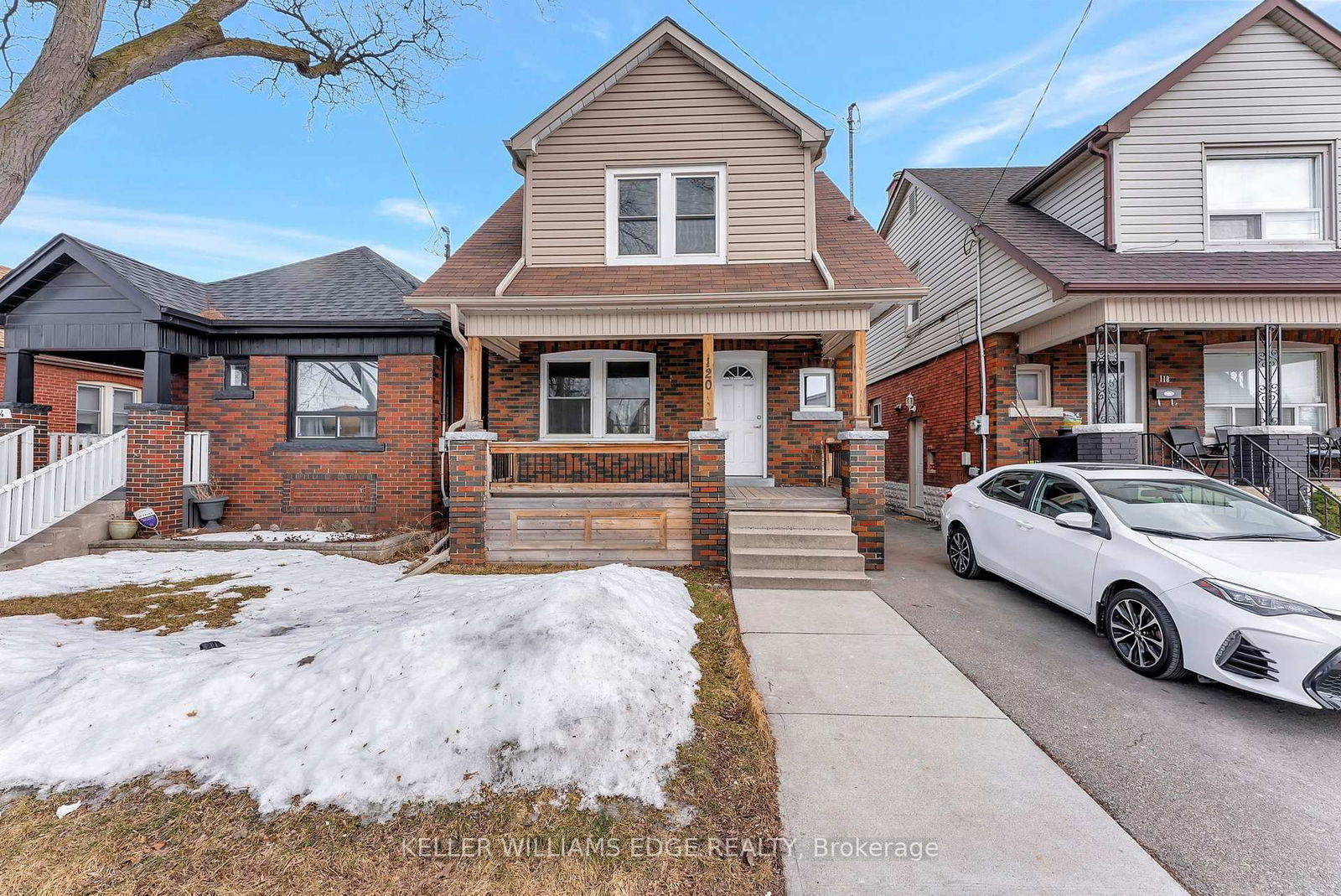 Detached House for sale at 120 Barons Avenue, Hamilton, Homeside, L8H 5A7 - MLS: X11999481