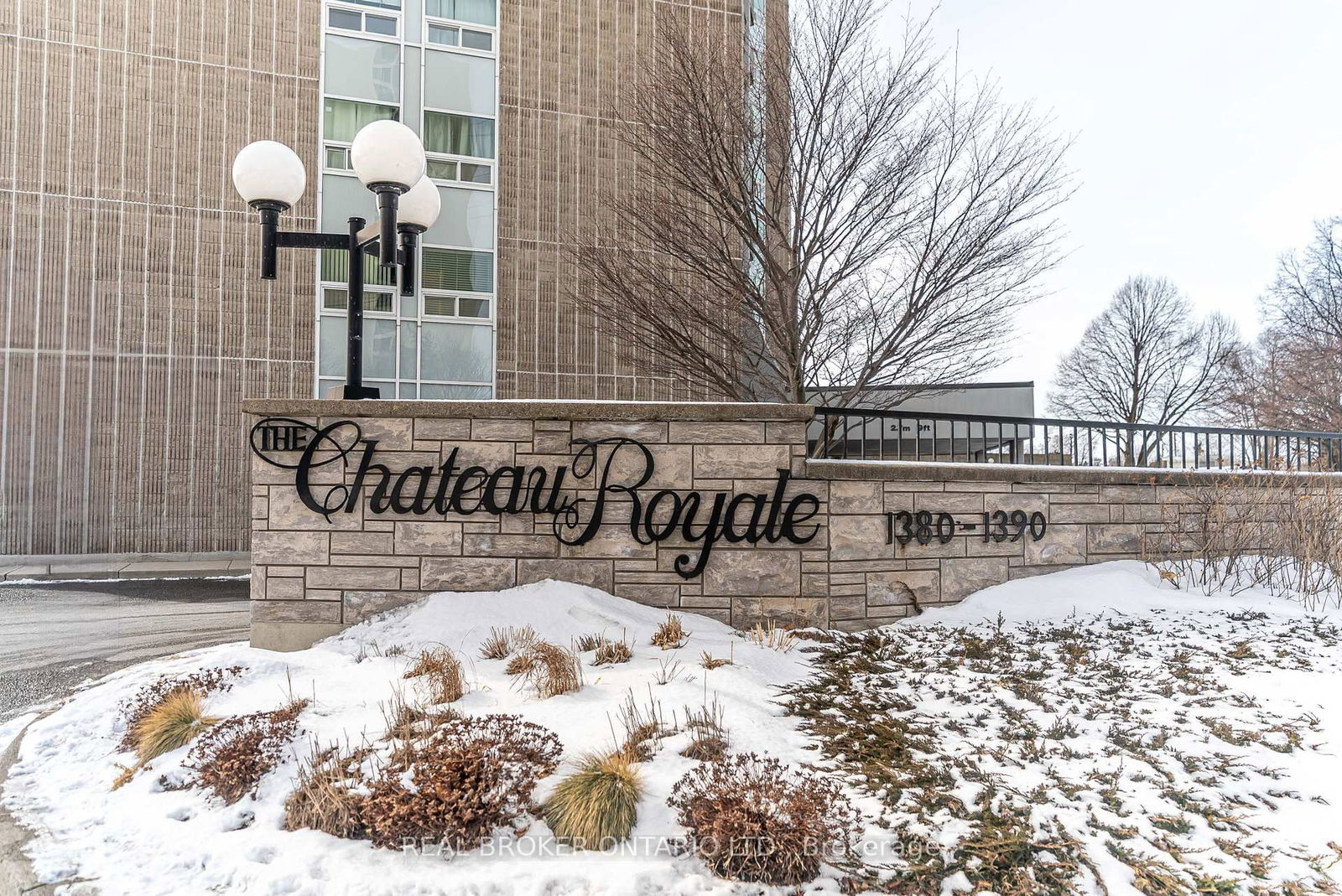 Condo for sale at 1104-1380 Prince Of Wales Drive, Mooneys Bay - Carleton Heights and Area, 4702 - Carleton Square, K2C 3N5 - MLS: X11999496