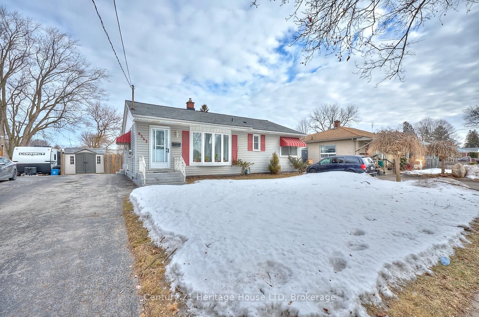 Detached House for sale at 6383 Burdette Drive, Niagara Falls, Morrison, L2E 5H1 - MLS: X11999751