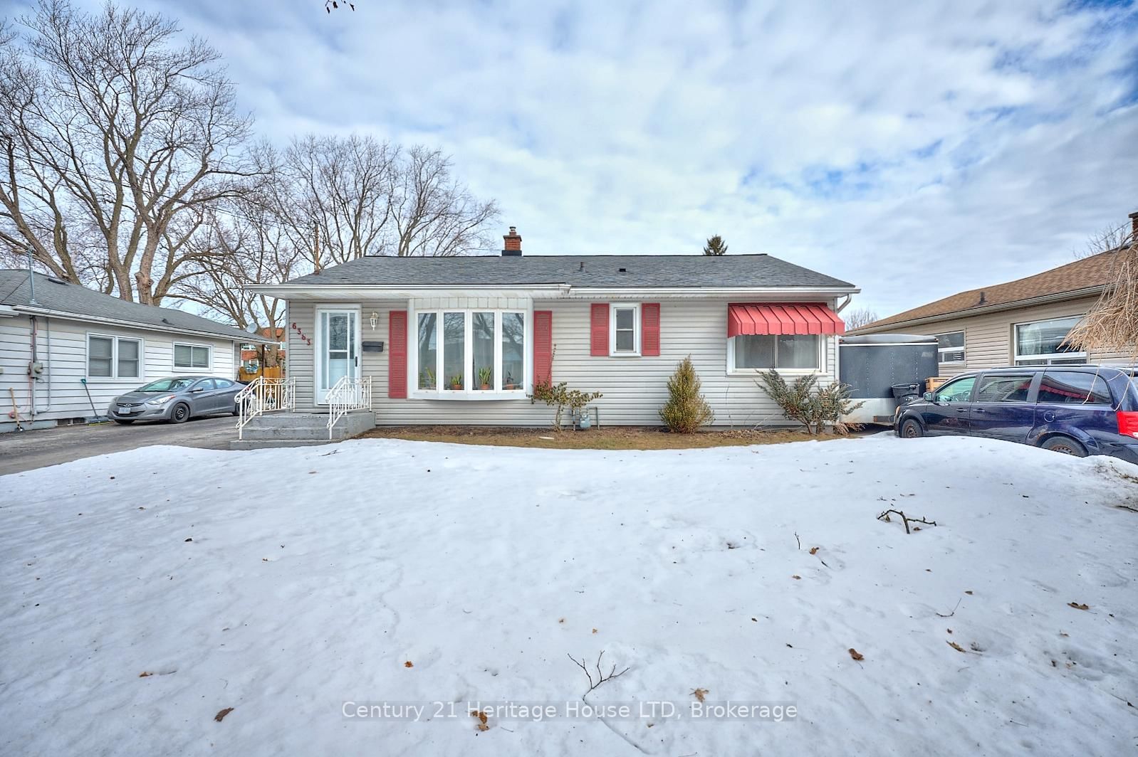 Detached House for sale at 6383 Burdette Drive, Niagara Falls, Morrison, L2E 5H1 - MLS: X11999751