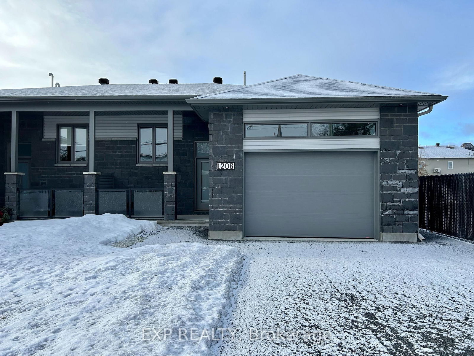 Building at 1206 Ste Marie Road, Russell, 602 - Embrun