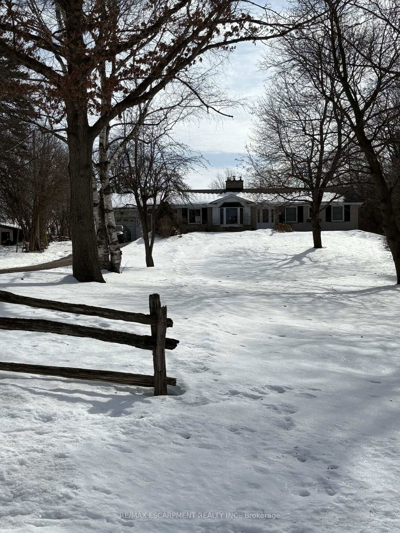 home for sale on 62 Oak Avenue