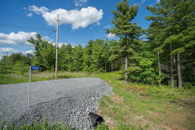9804 HIGHWAY 38, Godfrey - Frontenac Centre