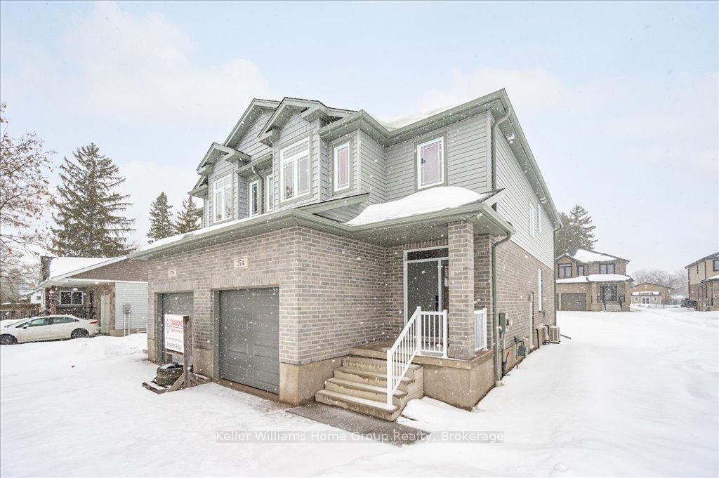 Semi-Detached House for sale at 574 James Street, Centre Wellington, Fergus, N1M 2J1 - MLS: X12000103