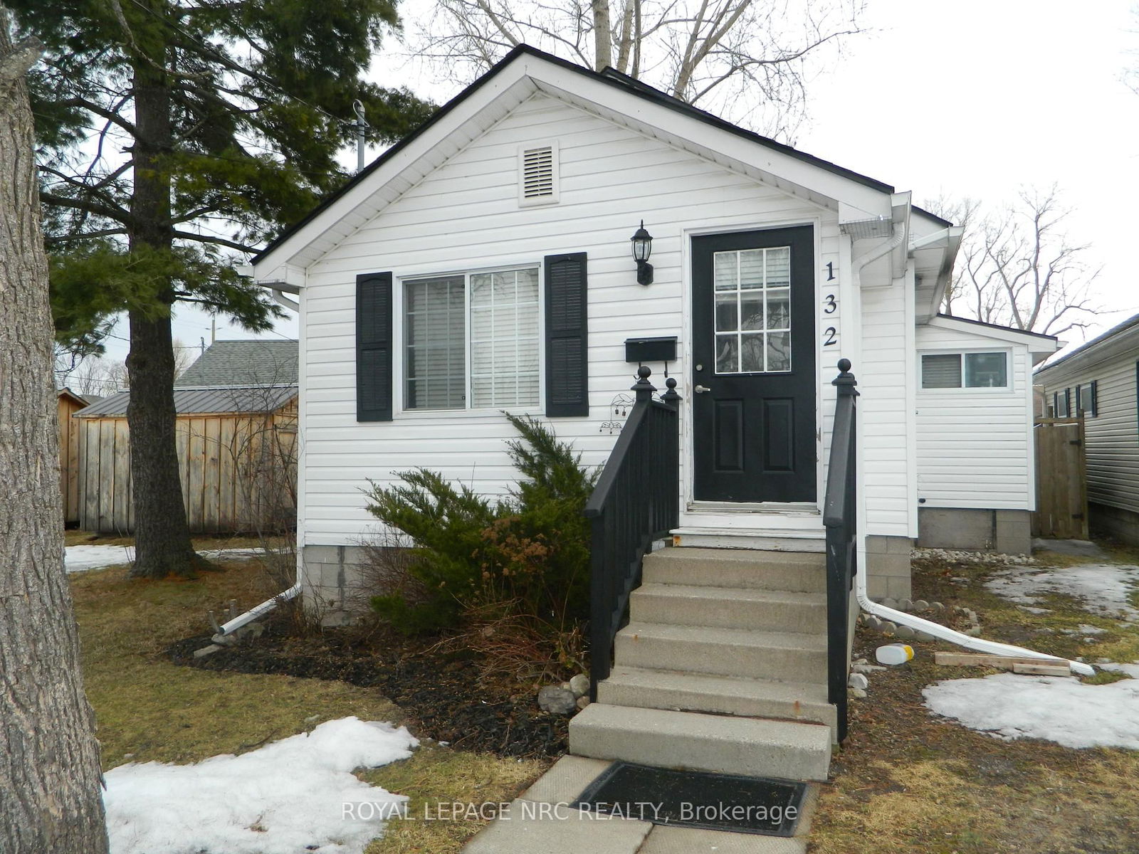 Building at 132 ALBERT Street, Fort Erie, 333 - Lakeshore