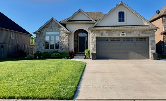 Building at 3281 Charleston Drive, Fort Erie, Ridgeway