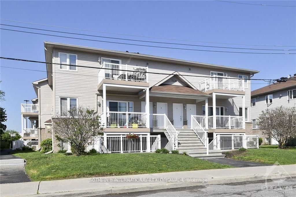 Building at 1238 Marenger Street, Ottawa, Chapel Hill