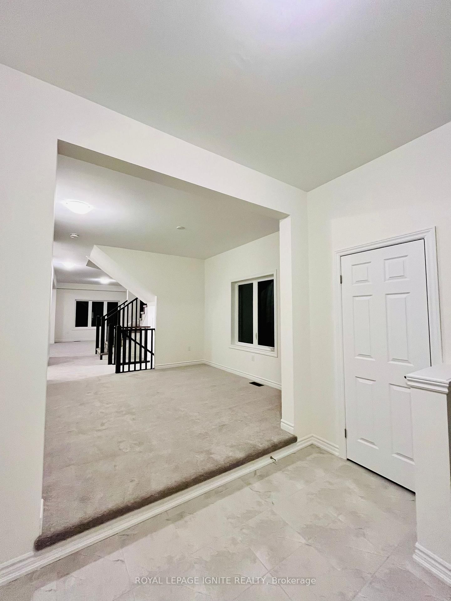 18 Tooker Drive — photo 4