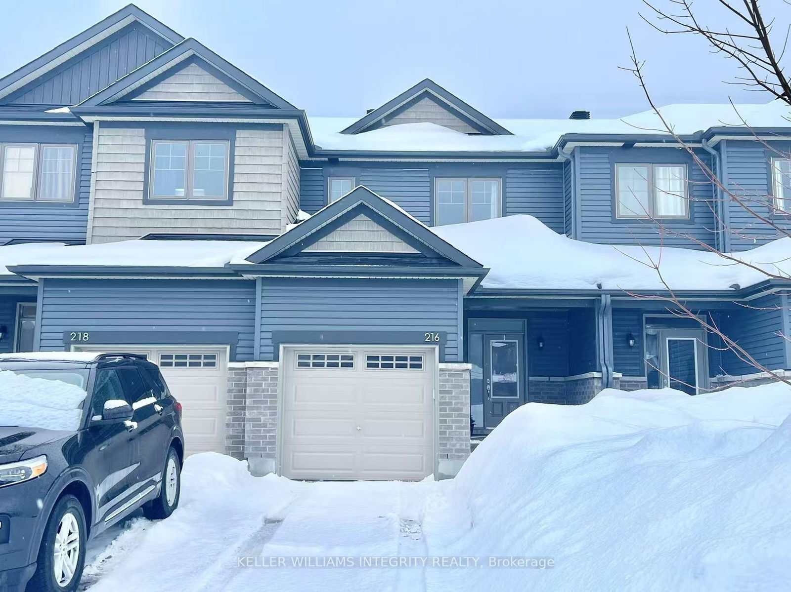 Townhouse leased at 216 Tim Sheehan Place, Ottawa, Stittsville (North), K2V 0N1 - MLS: X12000824