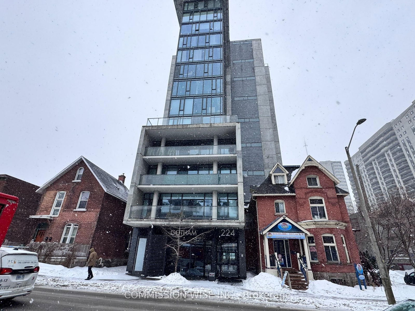 Condo for sale at 204-224 Lyon Street, Ottawa, Ottawa Centre, K1R 0C1 - MLS: X12001231