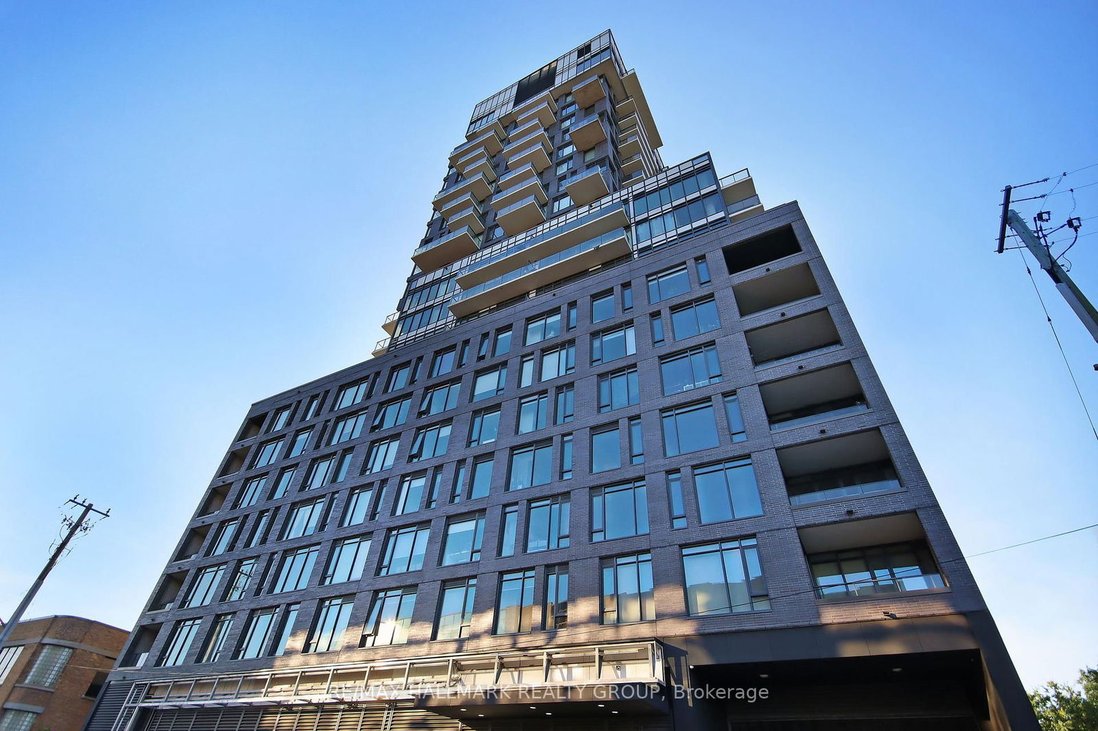 Condo for sale at 1704-203 Catherine Street, Ottawa, Ottawa Centre, K2P 1J5 - MLS: X12001276