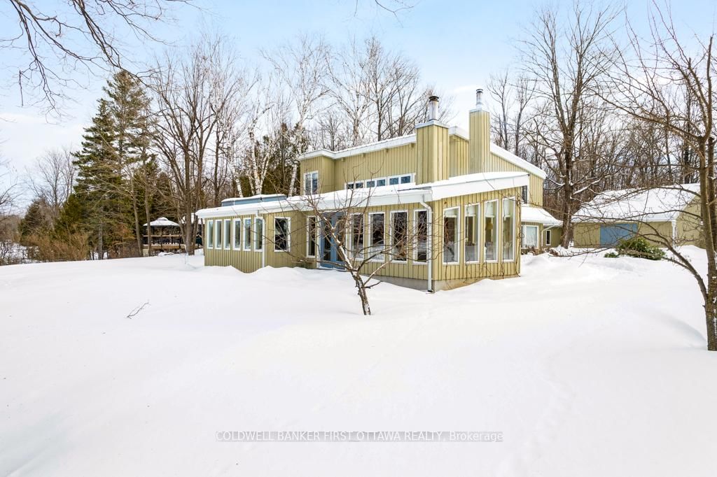 Detached House for sale at 150 DEWOLFE Street, Carp - Dunrobin - Huntley - Fitzroy and Area, 9402 - Kinburn, K7S 3G7 - MLS: X12001277