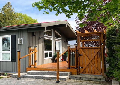 231 Oak St, Prince Edward County - Wellington Ward image-0-3