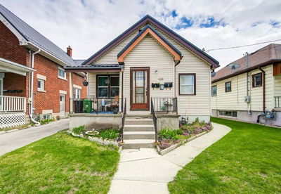 1121 Trafalgar St, London East - East M
