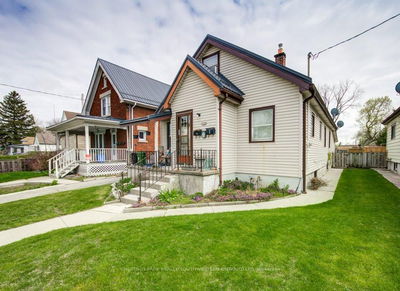 1121 Trafalgar St, London East - East M image-0-1