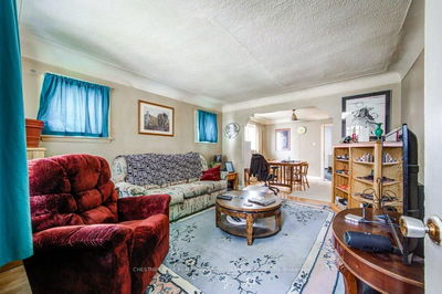 1121 Trafalgar St, London East - East M image-0-3
