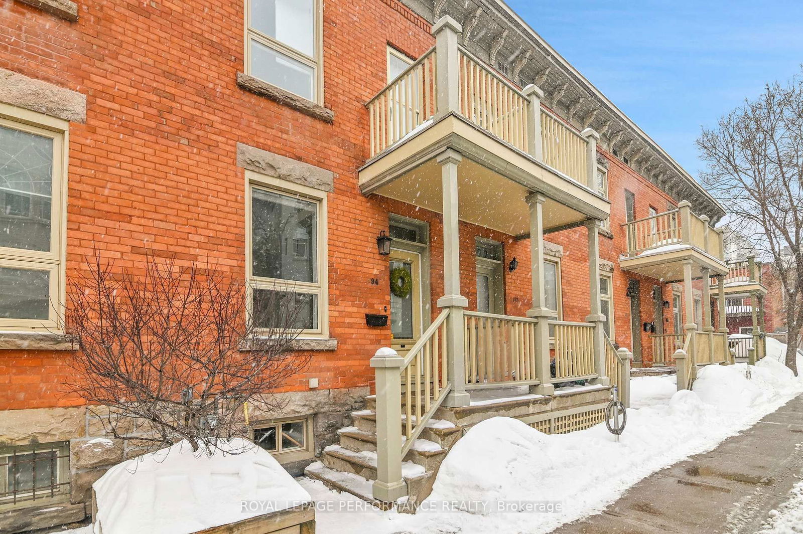 Townhouse for sale at 194 Charlotte Street, Ottawa, Sandy Hill, K1N 8K9 - MLS: X12001989