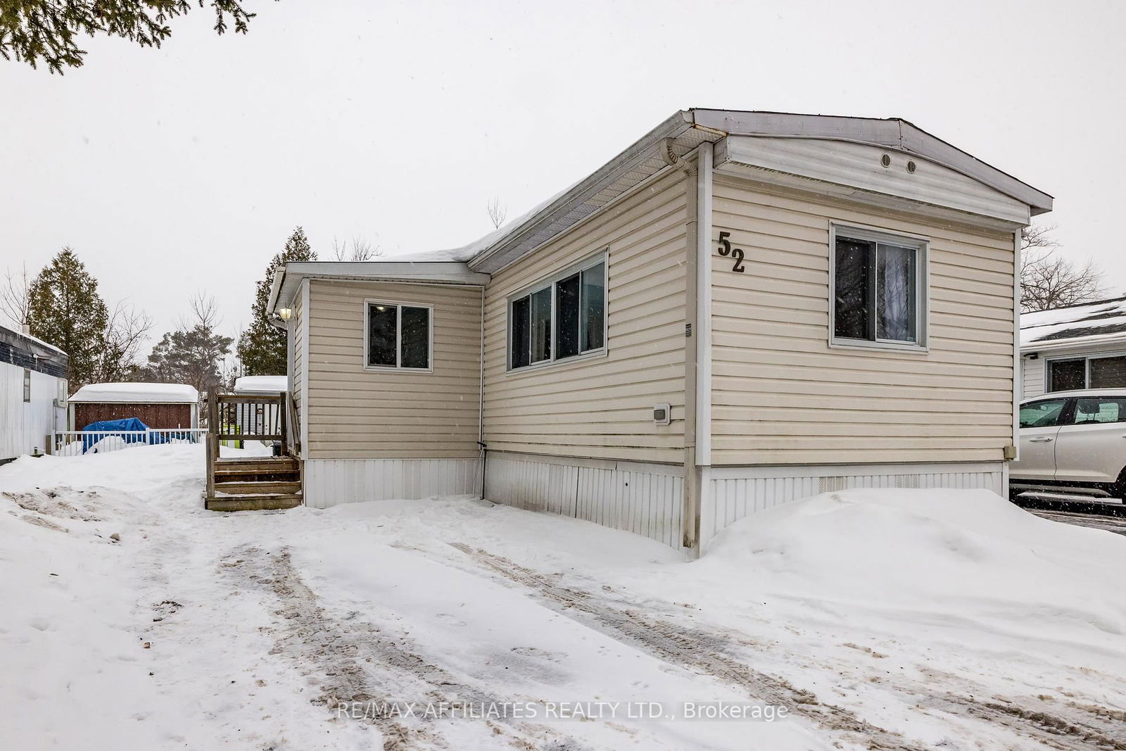 Building at 52 Bradley Green Court, Ottawa, Stittsville (North)