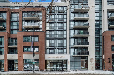 Condo for lease at 702-560 Rideau Street, Ottawa, Sandy Hill, K1N 0G3 - MLS: X12002483