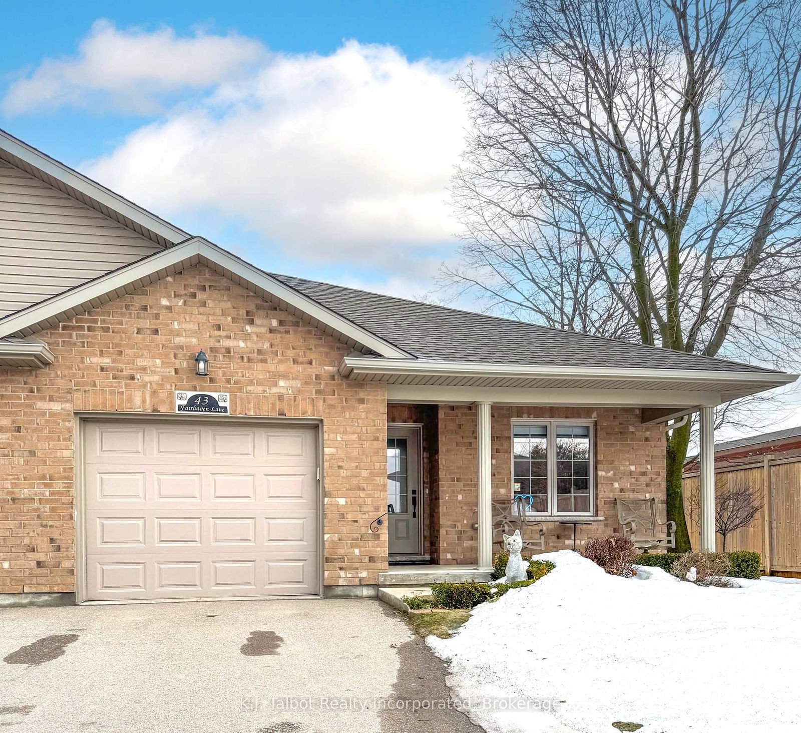 Building at 43 Fairhaven Lane, Goderich, Goderich Town