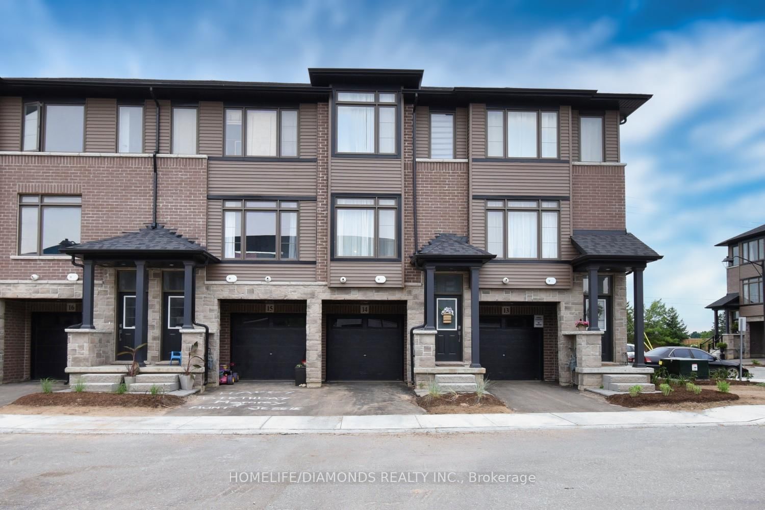 Townhouse for sale at 14-106 COURT Drive, Brant, Paris, N3L 0N1 - MLS: X12002786