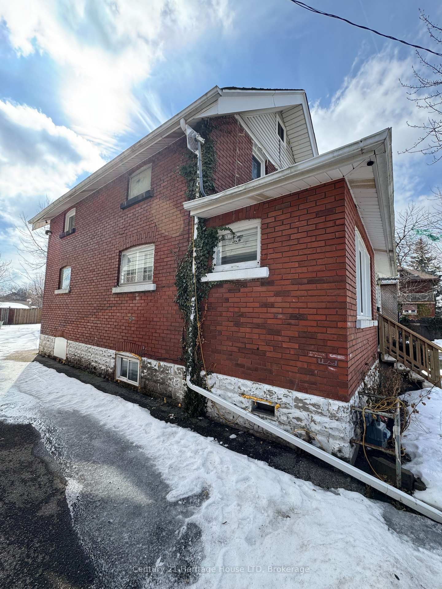 Detached House for sale at 5060 Morrison Street, Niagara Falls, 211 - Cherrywood, L2E 2C8 - MLS: X12002827