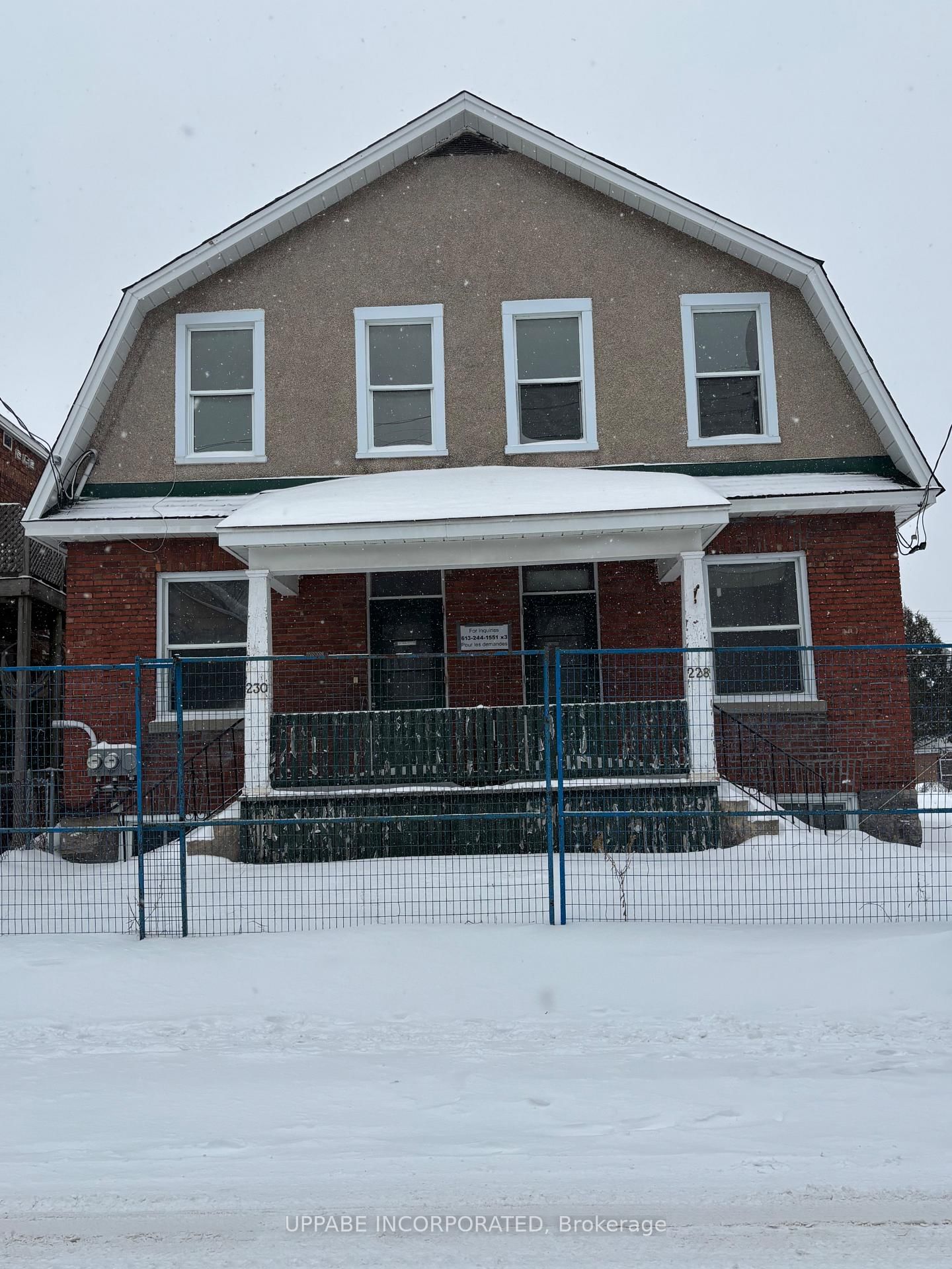 Building at 228-230 Carruthers Avenue, Ottawa, Hintonburg