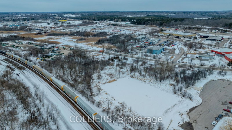 34 St Remy Pl, Kingston, K7K 6C4 | Image 3