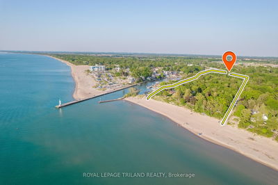 35 Orchard Rd, Lambton Shores - Grand Bend image-0-3