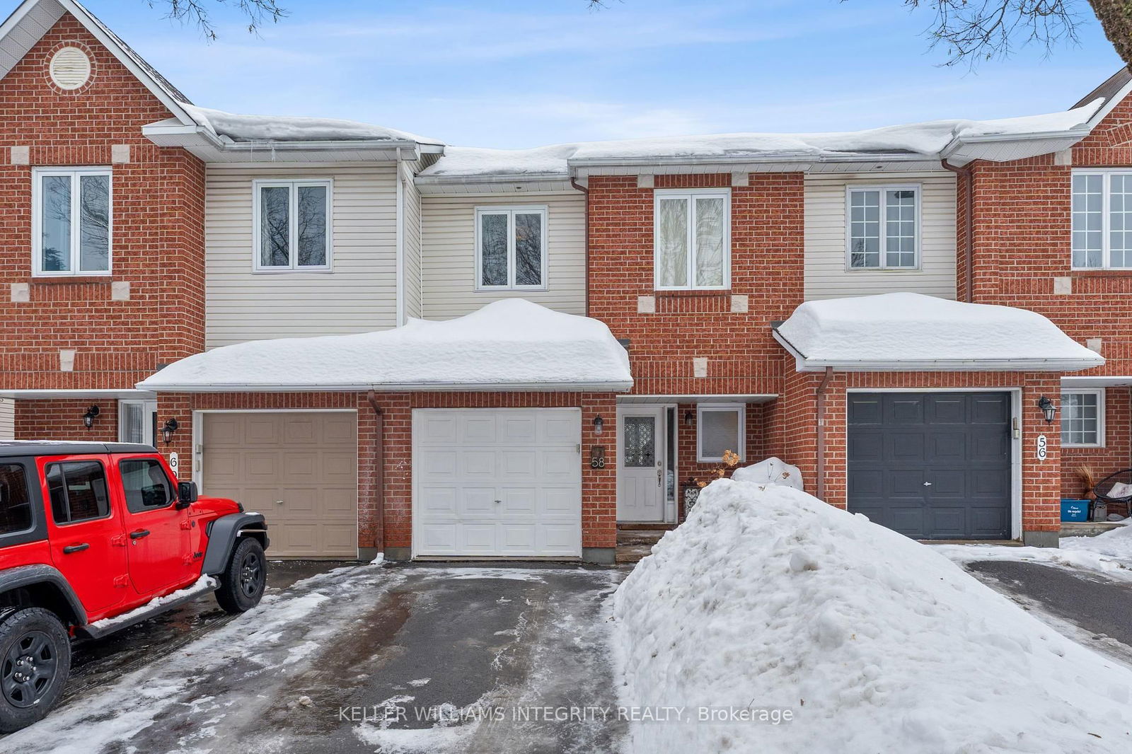 Townhouse for sale at 58 Sheppard's Glen Avenue, Kanata, 9010 - Kanata - Emerald Meadows/Trailwest, K2M 2M9 - MLS: X12003560