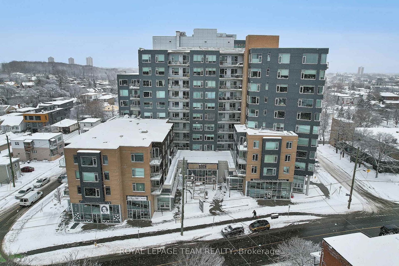 Condo for sale at 710-7 Marquette Avenue, Ottawa, Vanier, K1L 8A7 - MLS: X12003585