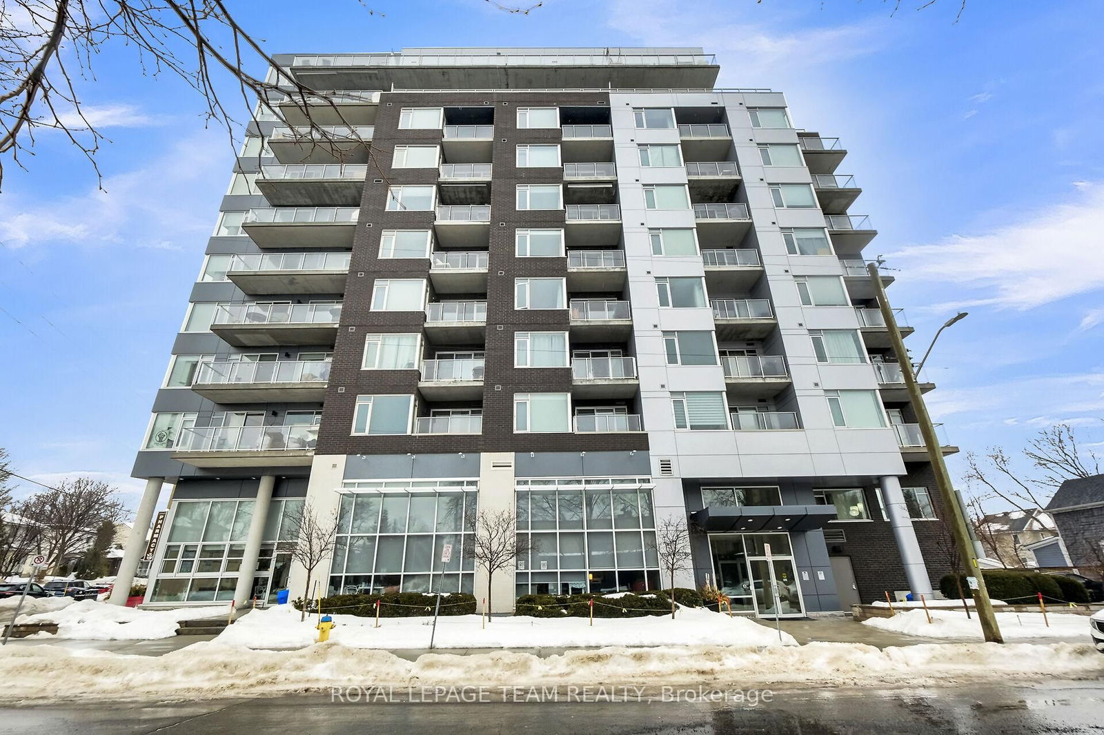 Condo for sale at 710-7 Marquette Avenue, Ottawa, Vanier, K1L 8A7 - MLS: X12003585