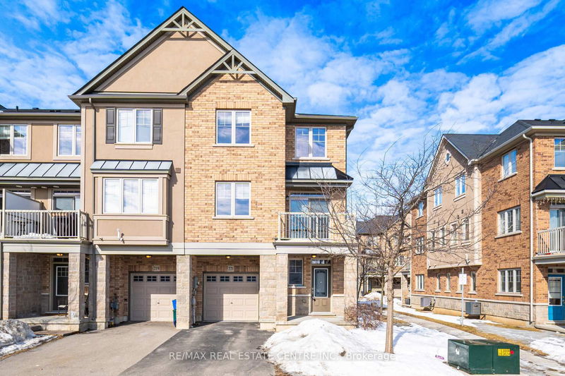 home for lease on 221 Westbank Trail