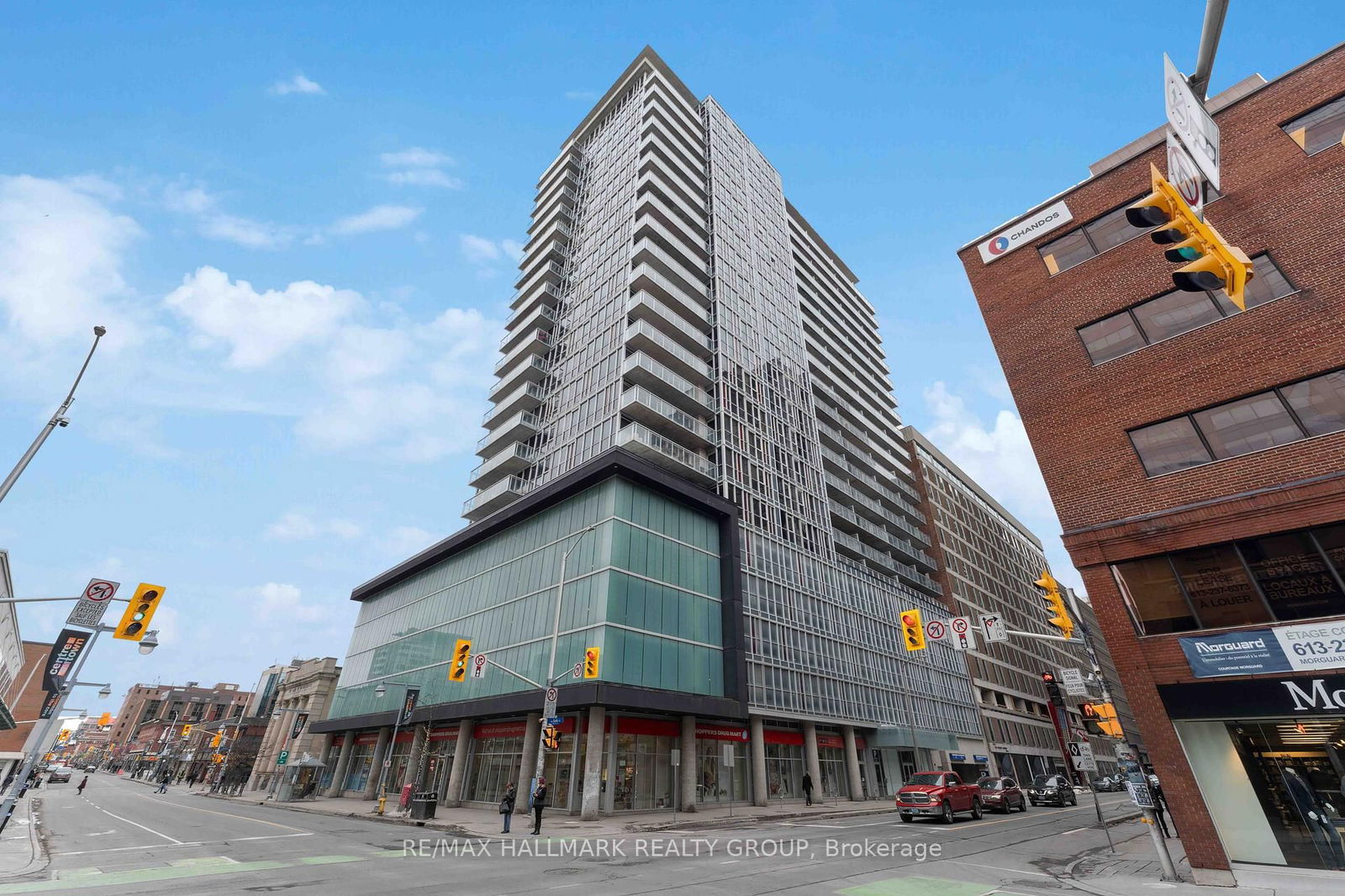 Condo for lease at 714-324 Laurier Avenue, Ottawa, Ottawa Centre, K1P 0A4 - MLS: X12003837