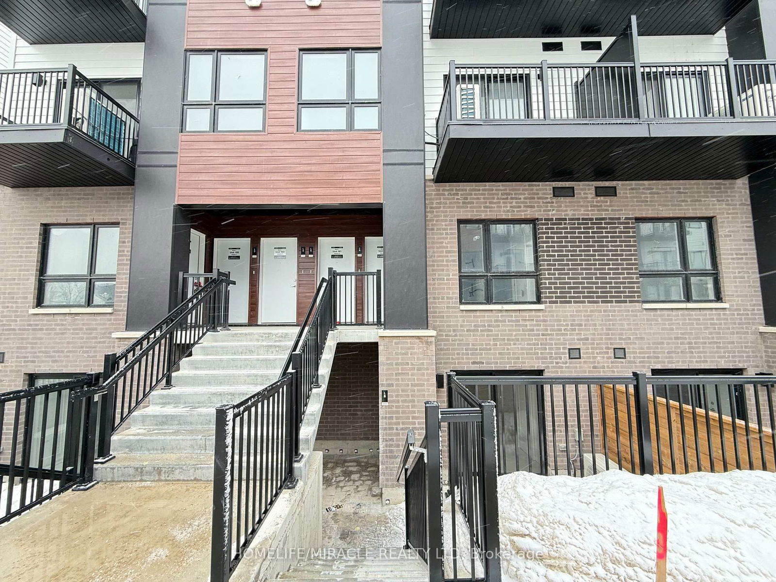 Townhouse for lease at L8-40 Palace Street, Kitchener, N2E 3Z4 - MLS: X12003918