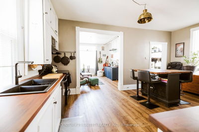 543 Downie St, Peterborough Central - 3 North image-0-4