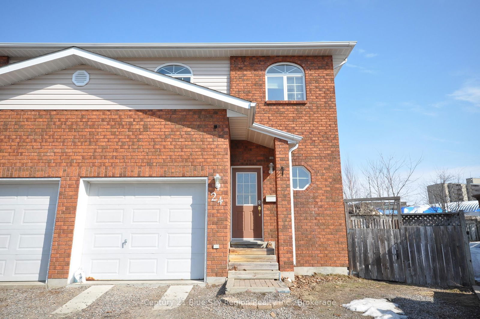 Semi-Detached House for sale at 24 Tiffany Court, North Bay, Birchaven, P1B 9R6 - MLS: X12004246