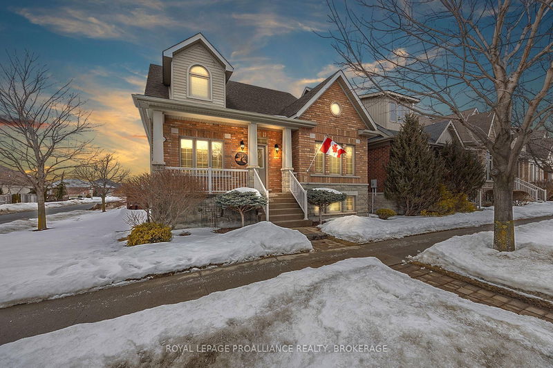 home for sale on 1182 Crossfield Avenue
