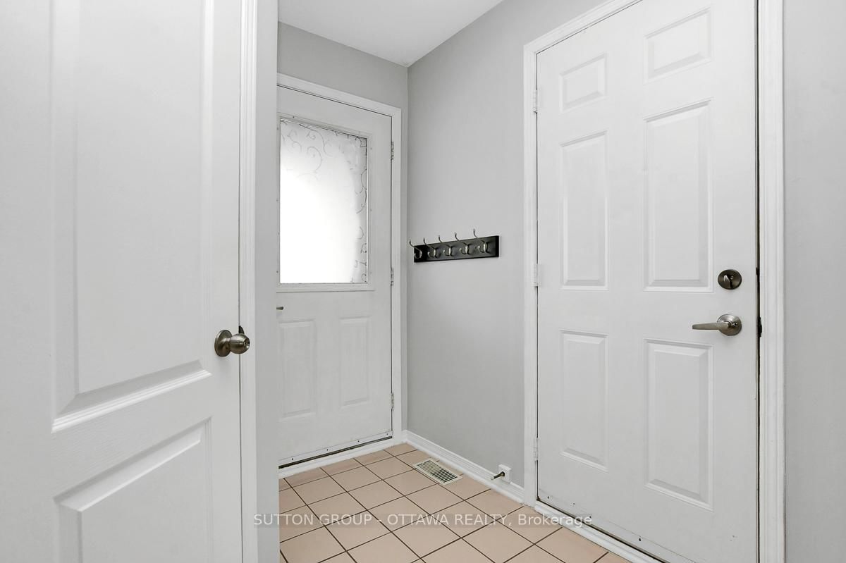 Townhouse sold at 94 Crampton Drive, Carleton Place, 909 - Carleton Place, K7C 4P7 - MLS: X12004487