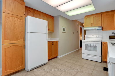 27 Florizel Ave, Ottawa - Westcliffe Estates image-0-3